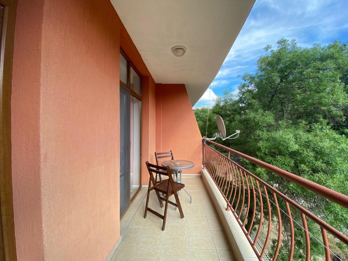 Anita A15 Family Apartment Pantai Sunny Luaran gambar