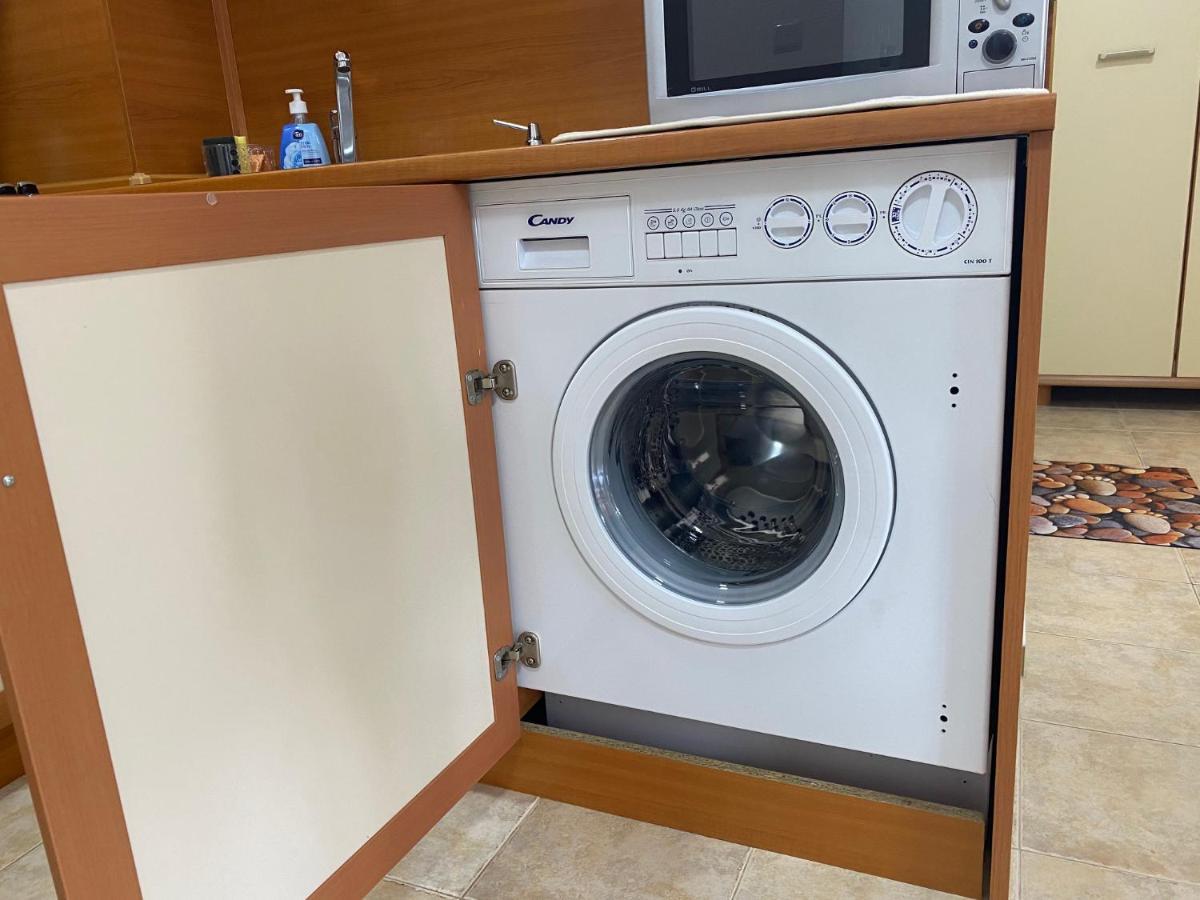 Anita A15 Family Apartment Pantai Sunny Luaran gambar