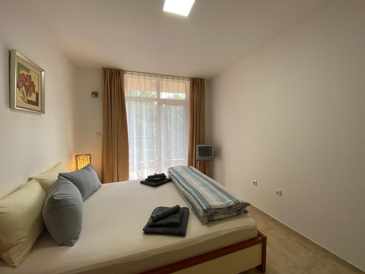Anita A15 Family Apartment Pantai Sunny Luaran gambar