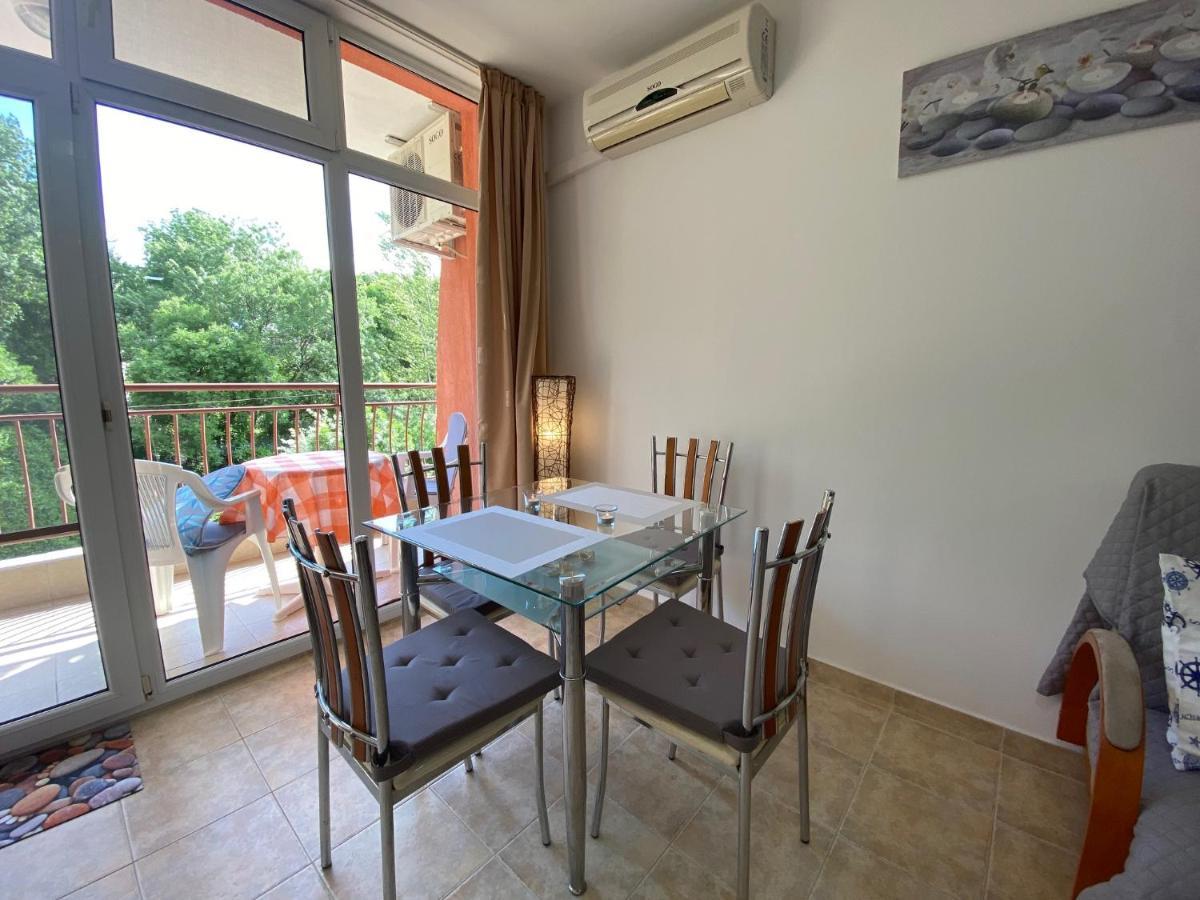Anita A15 Family Apartment Pantai Sunny Luaran gambar
