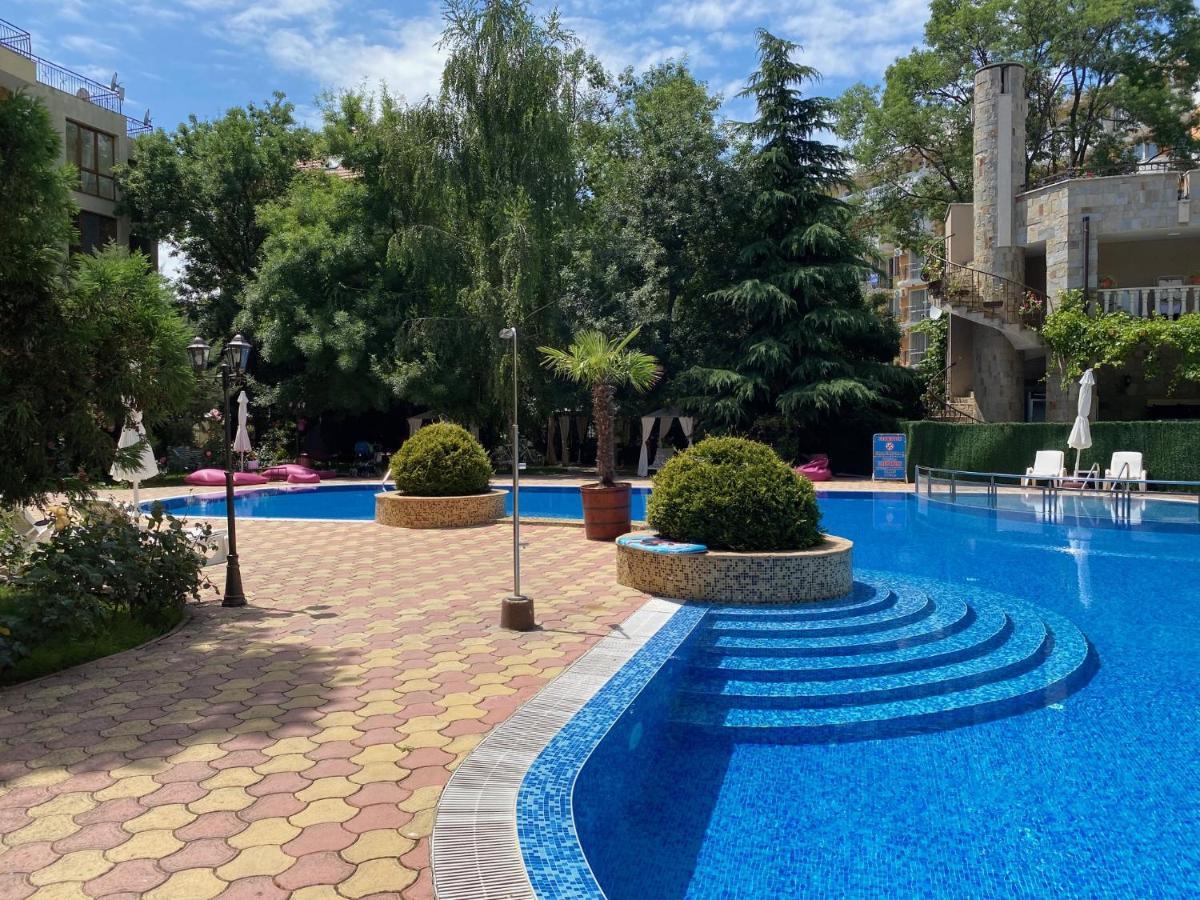 Anita A15 Family Apartment Pantai Sunny Luaran gambar